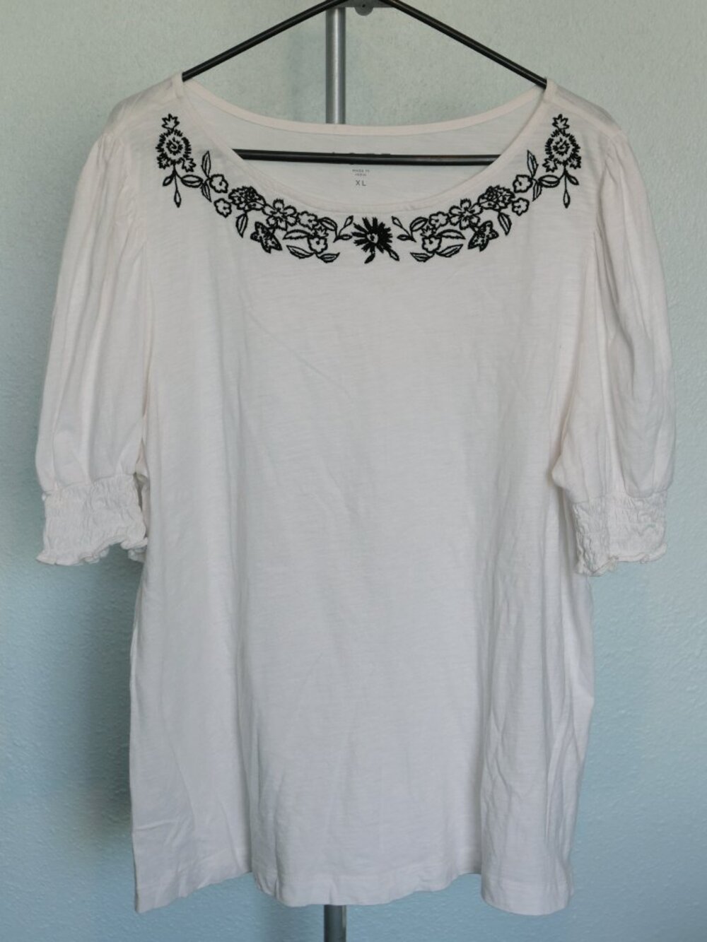 LOFT White Floral Embroidered Puff Sleeve Top Size XL Cotton Boho Peasant Blouse
